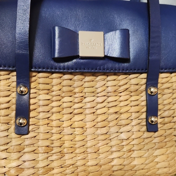 Kate Spade Navy and Tan Woven Shoulder Bag - Picture 10 of 11